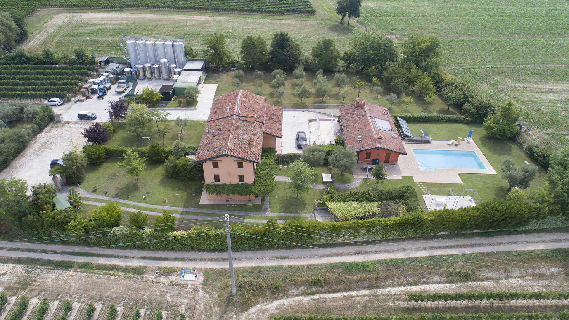 fotografie al volo - servizi fotgrafici con drone per agenzie immobiliari